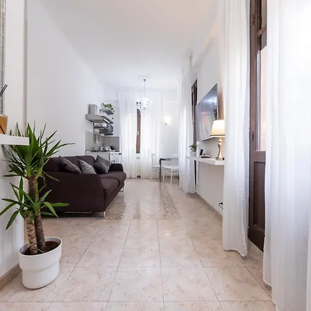 Apartment Quadrilocale Con Terrazza Vicino Al Mare